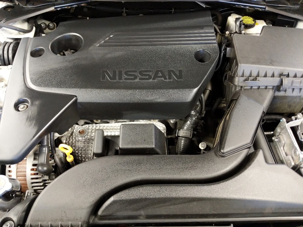 2016 Nissan Altima - Engine