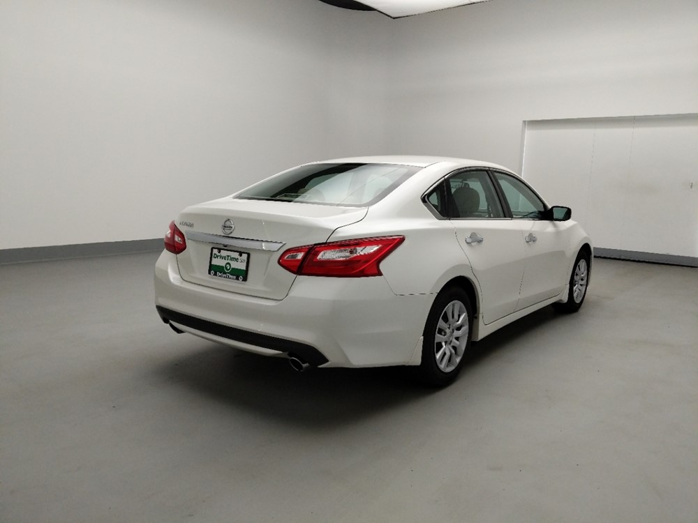 2016 Nissan Altima - Passenger Rear Bumper