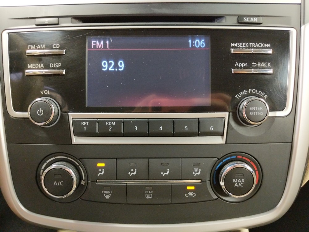 2016 Nissan Altima - Stereo Package