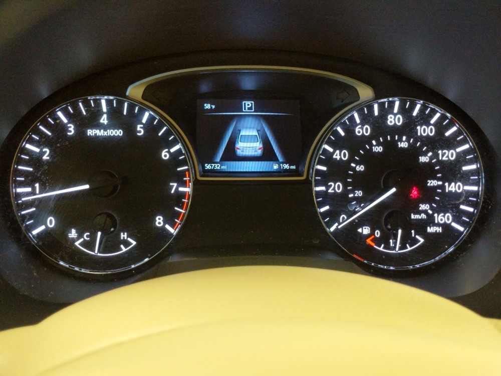 2016 Nissan Altima - Odometer Close Up