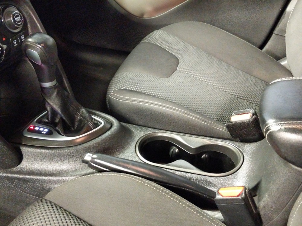 2014 Dodge Dart - Center Console/Cup Holders