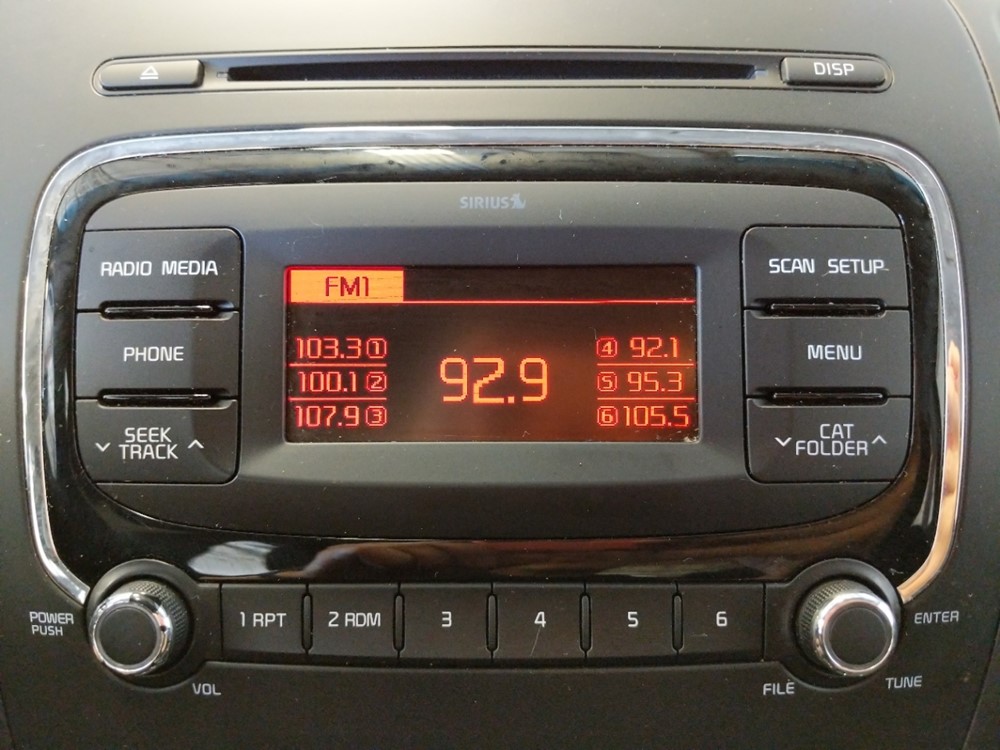 2017 Kia Forte - Stereo Package