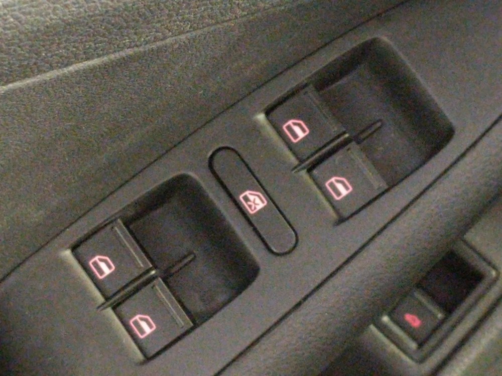 2018 Volkswagen Jetta - Driver Power Windows/Lock Control