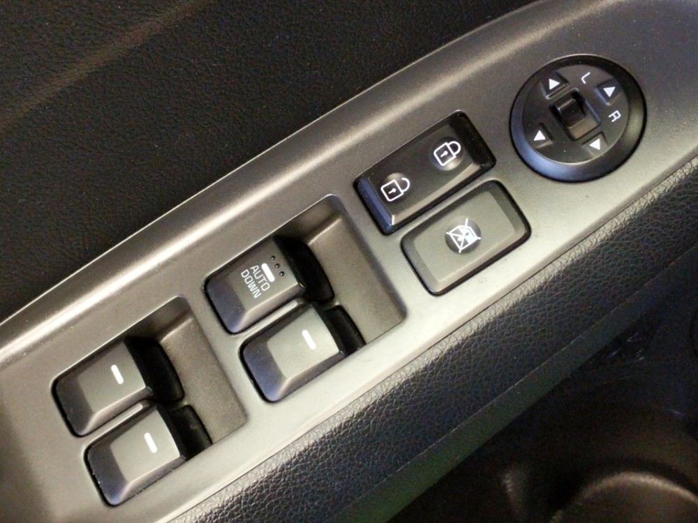 2017 Kia Forte - Driver Power Windows/Lock Control