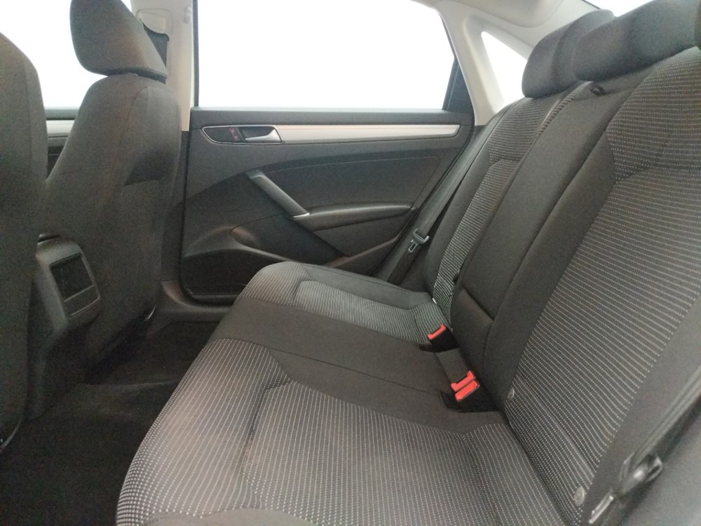 2016 Volkswagen Passat - Driver Rear Seat