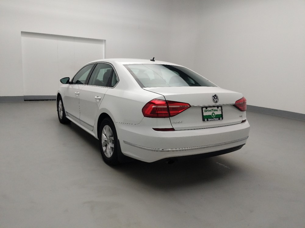 2016 Volkswagen Passat - Driver Rear Bumper