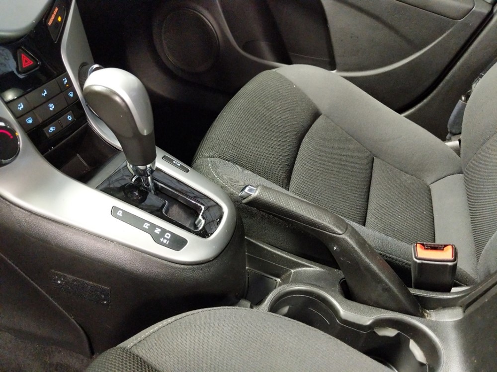 2014 Chevrolet Cruze - Center Console/Cup Holders