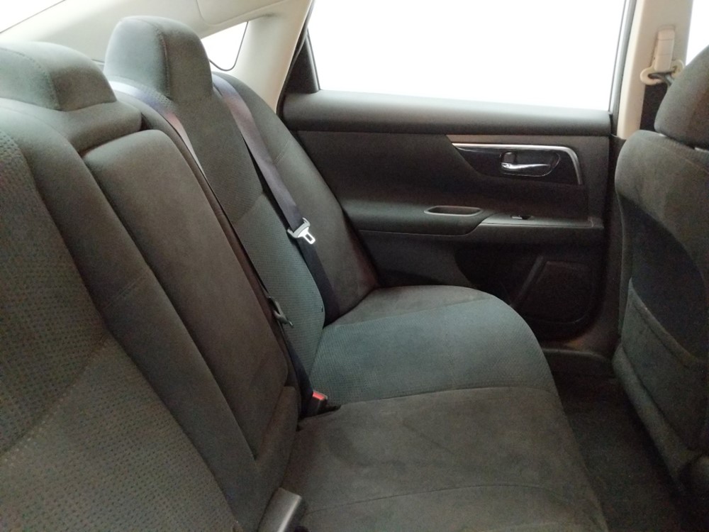 2014 Nissan Altima - Passenger Rear Seat