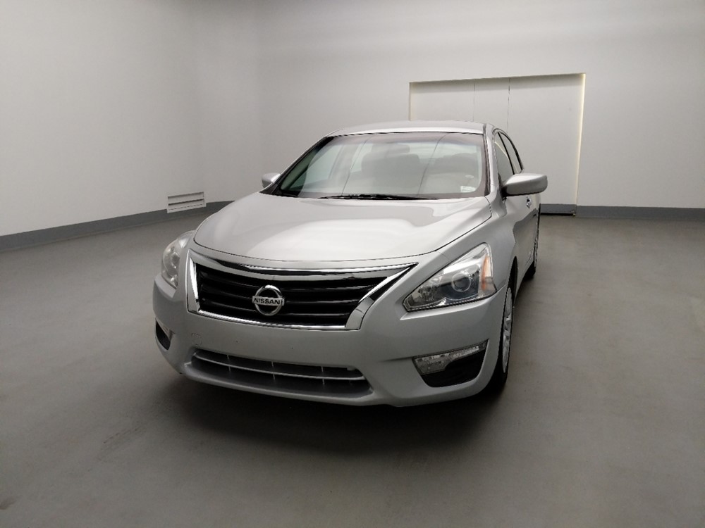 2014 Nissan Altima - Driver Front Hood