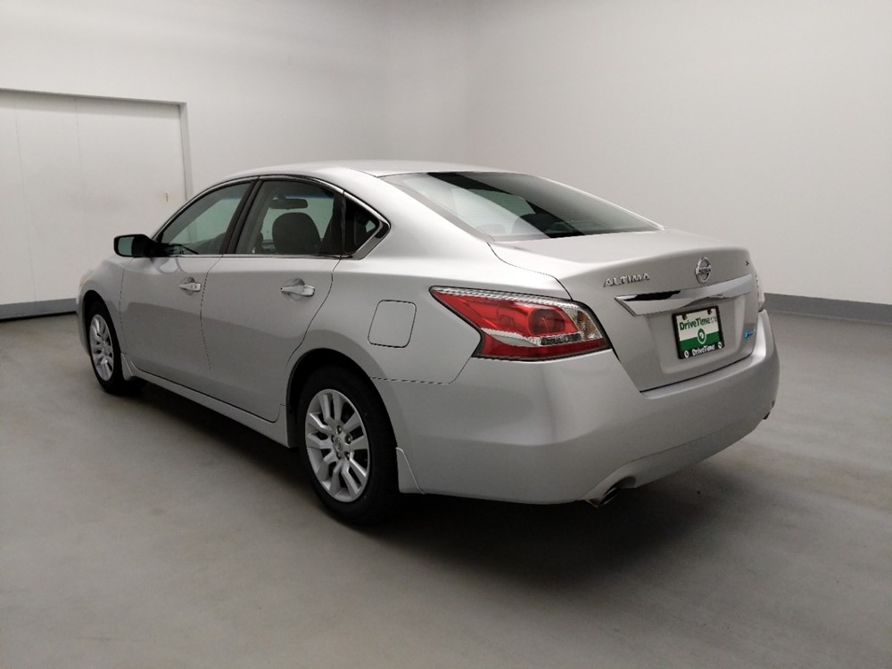 2014 Nissan Altima - Driver Rear Bumper