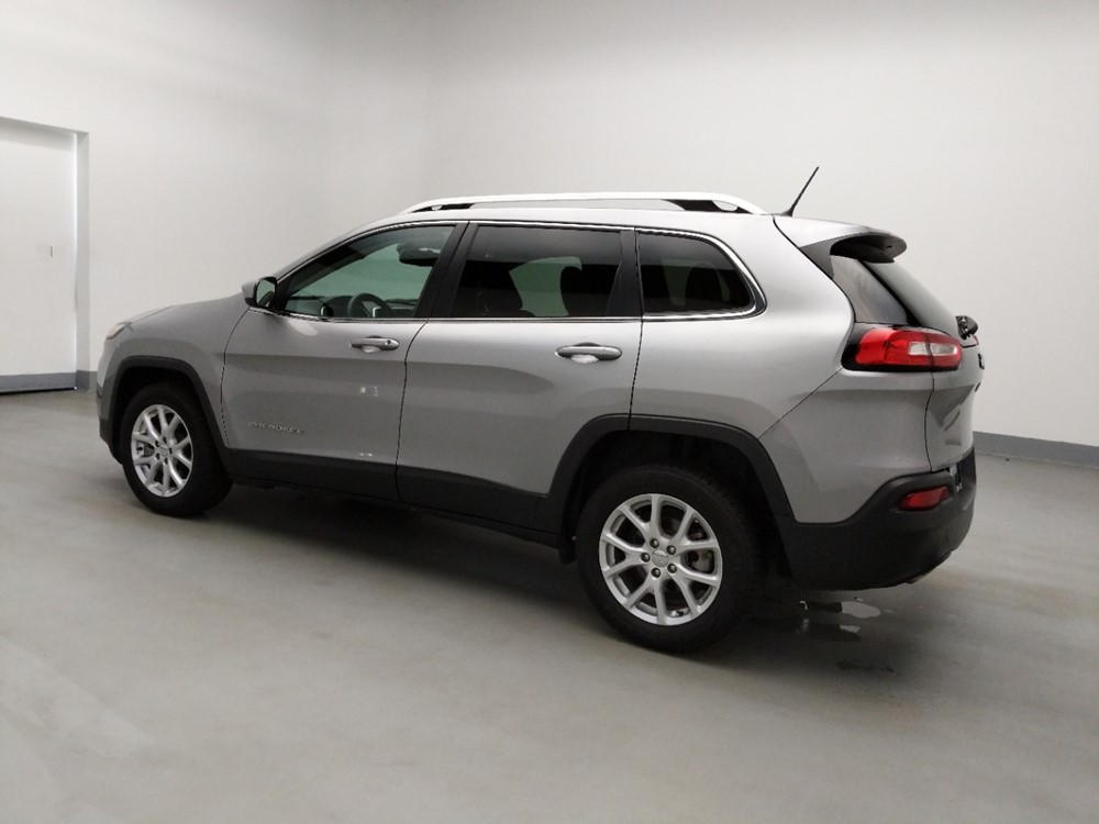 2017 Jeep Cherokee - Driver Rear Side