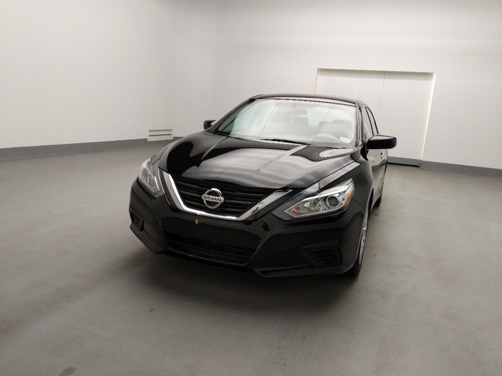2017 Nissan Altima - Driver Front Hood