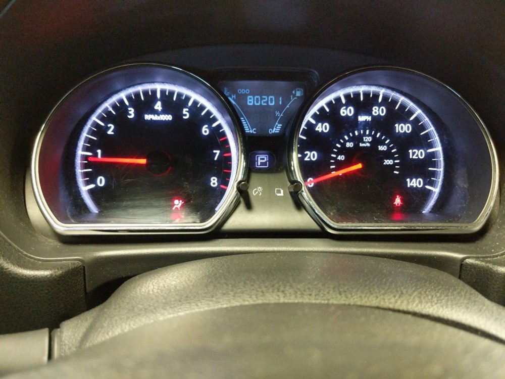 2016 Nissan Versa - Odometer Close Up