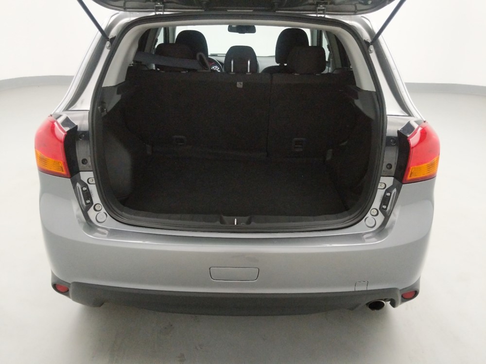 2015 Mitsubishi Outlander - Trunk