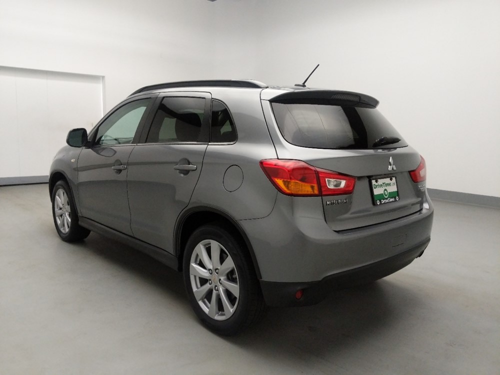 2015 Mitsubishi Outlander - Driver Rear Bumper