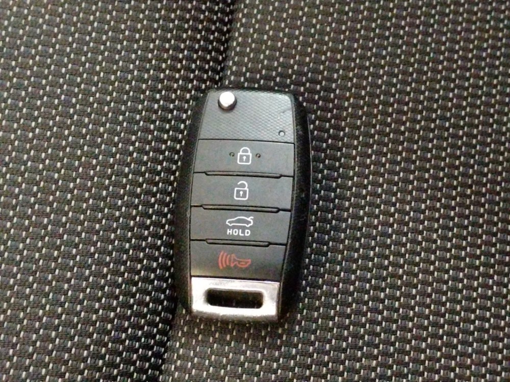 2017 Kia Forte - Keys