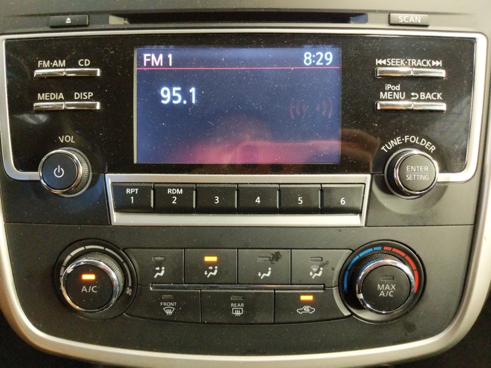 2017 Nissan Altima - Stereo Package