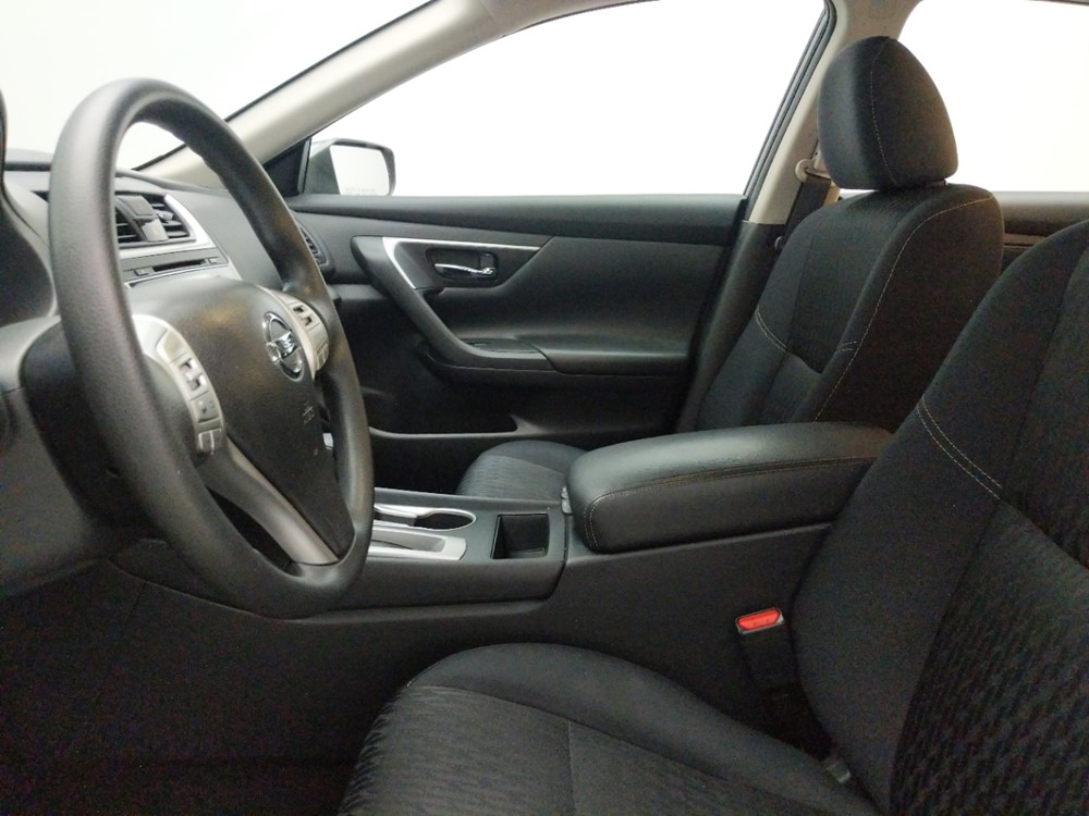 2017 Nissan Altima - Driver Front Seat