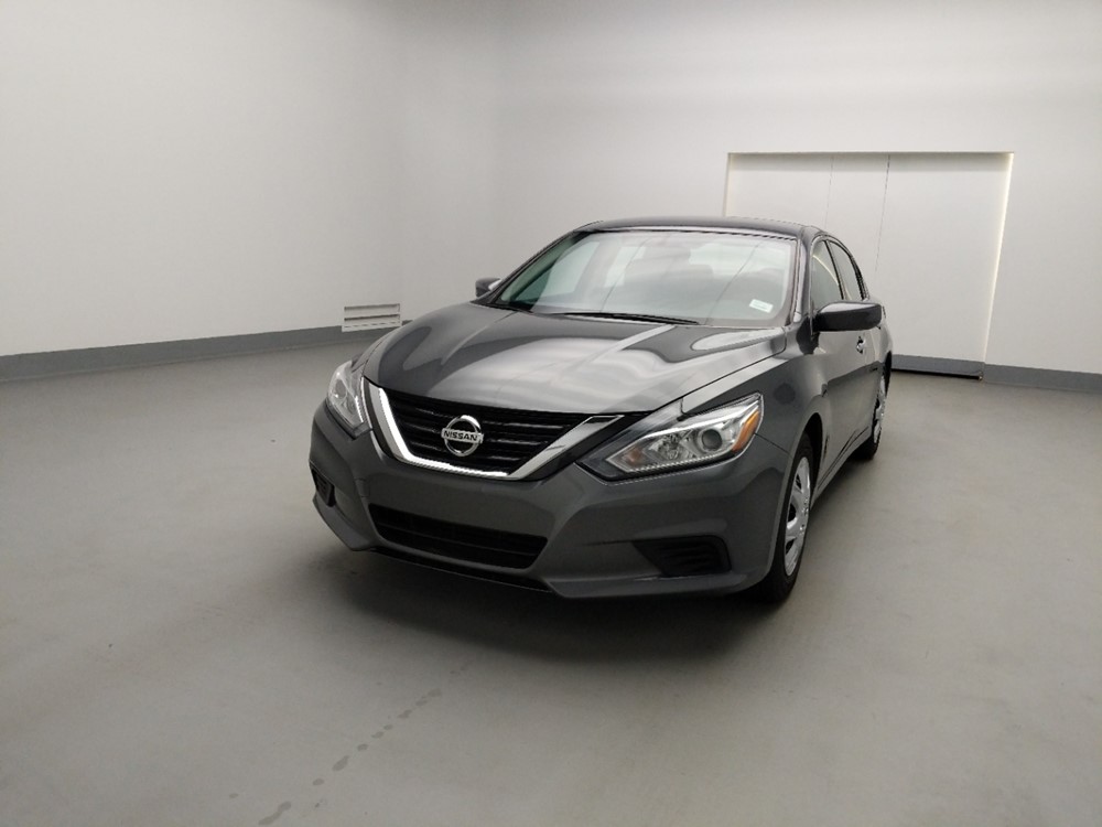 2017 Nissan Altima - Driver Front Hood