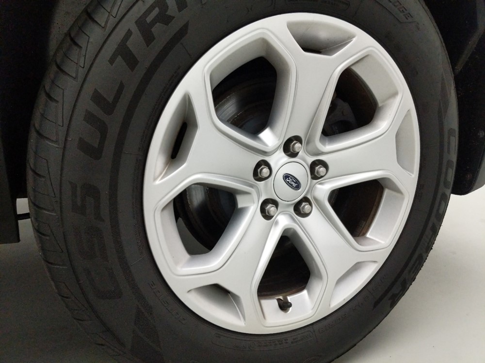 2011 Ford Edge - Wheel