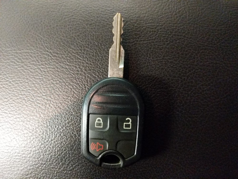 2011 Ford Edge - Keys