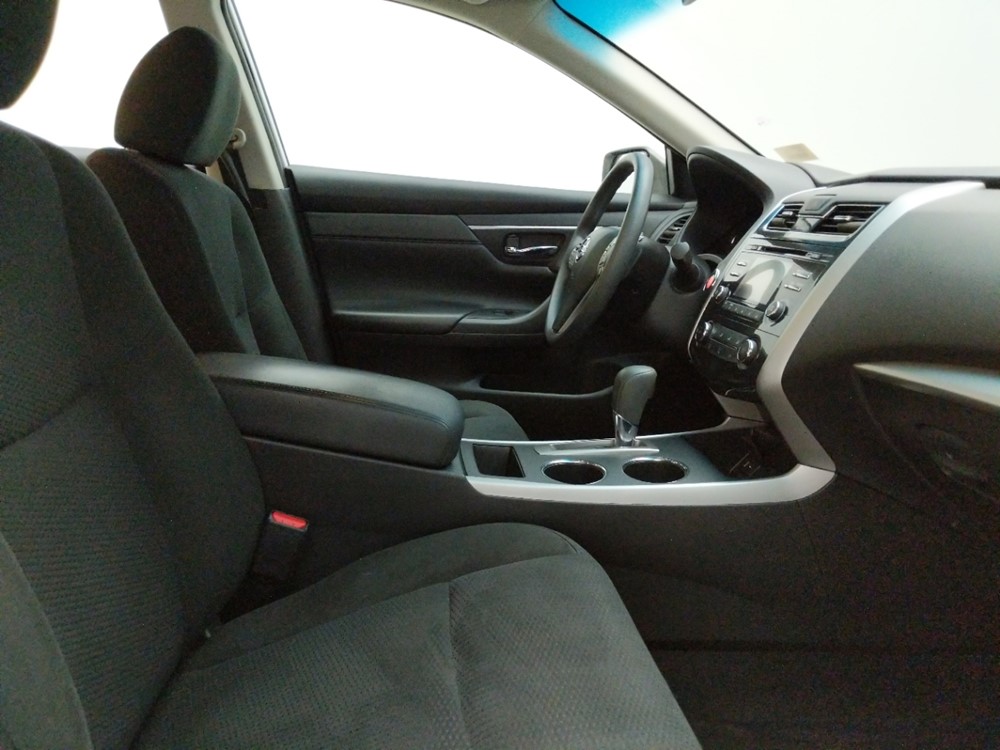 2015 Nissan Altima - Passenger Front Seat