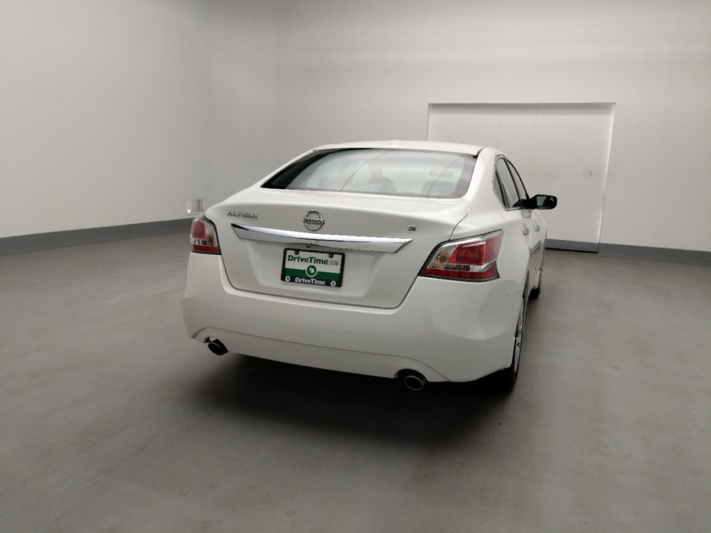 2015 Nissan Altima - Passenger Rear Trunk