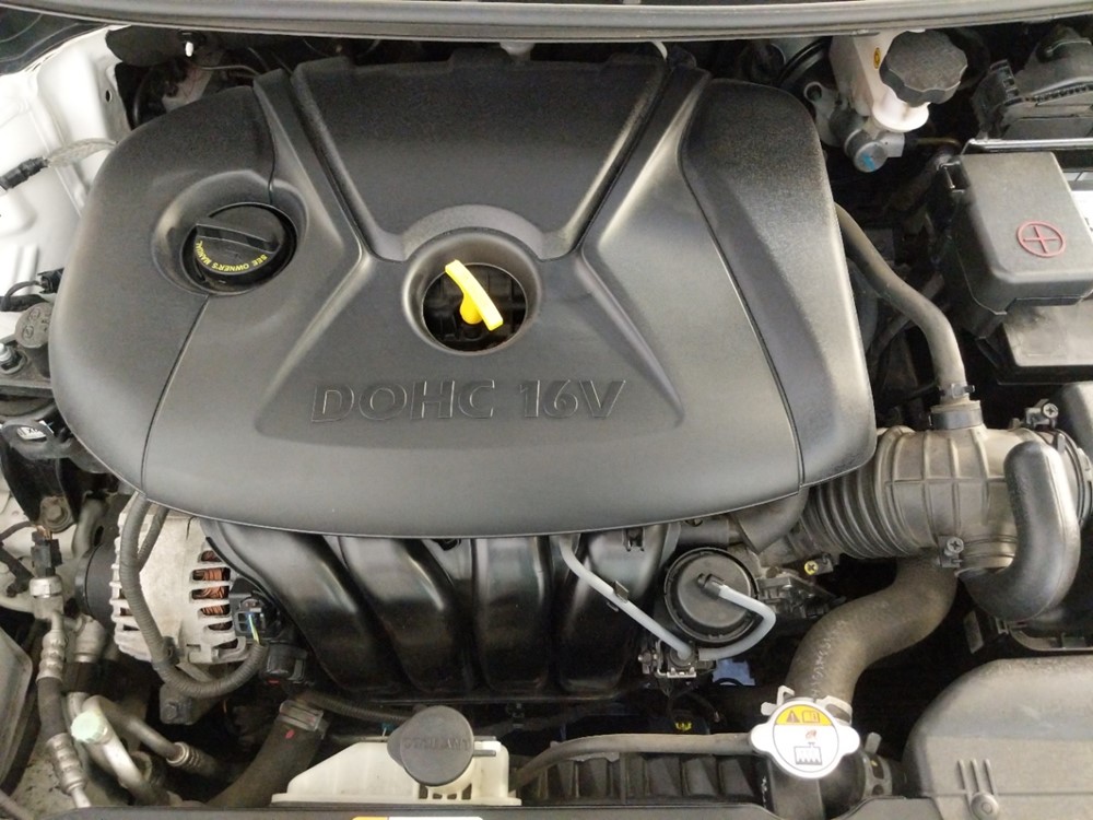 2016 Kia Forte - Engine