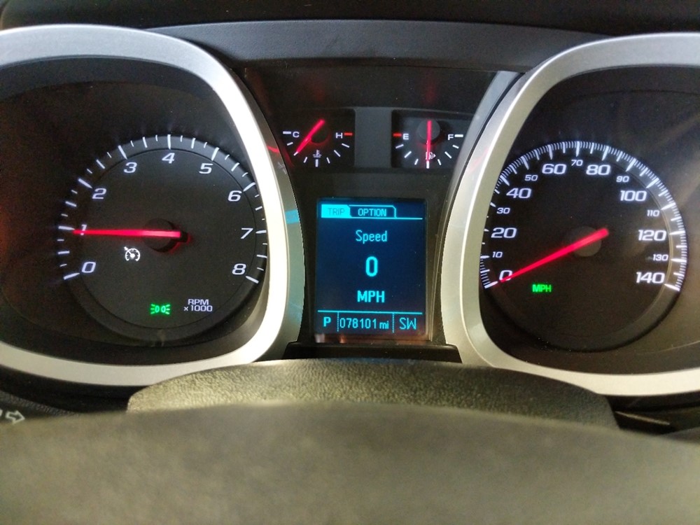 2015 Chevrolet Equinox - Odometer Close Up