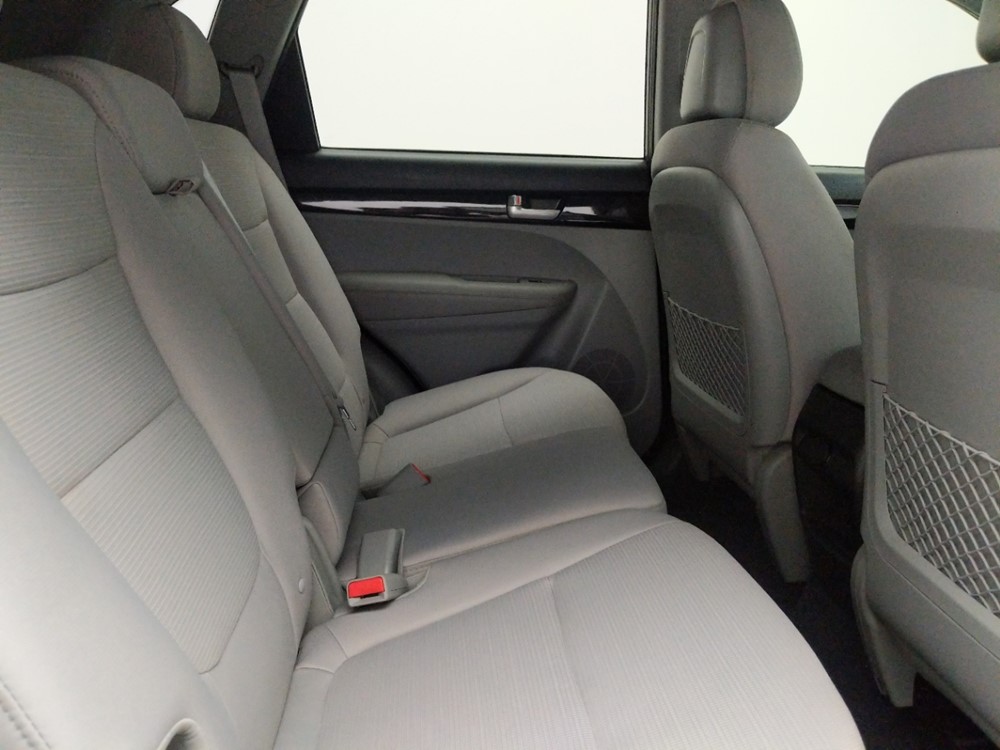 2015 Kia Sorento - Passenger Rear Seat