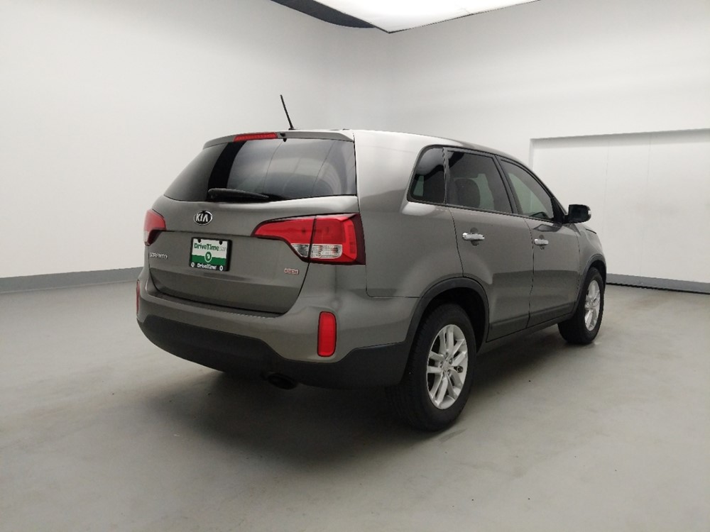 2015 Kia Sorento - Passenger Rear Bumper