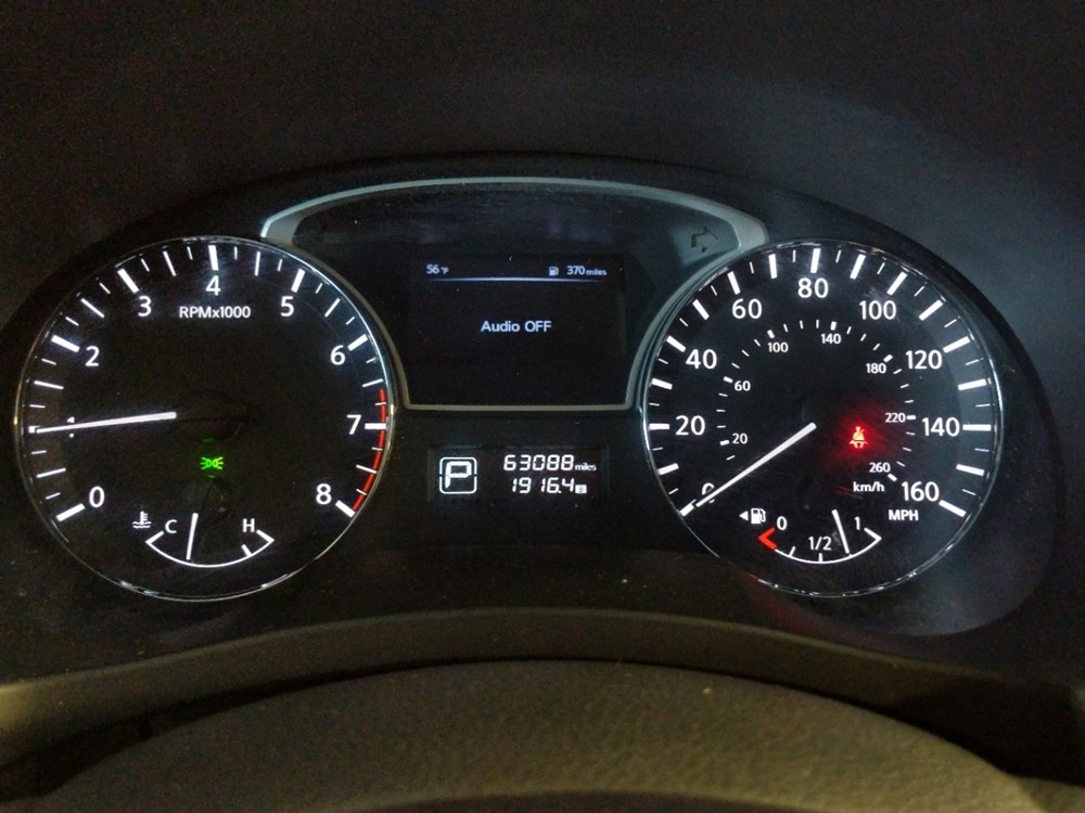 2015 Nissan Altima - Odometer Close Up