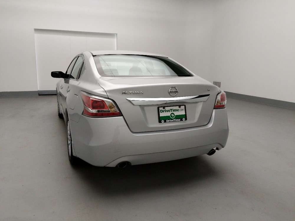 2015 Nissan Altima - Driver Rear Trunk