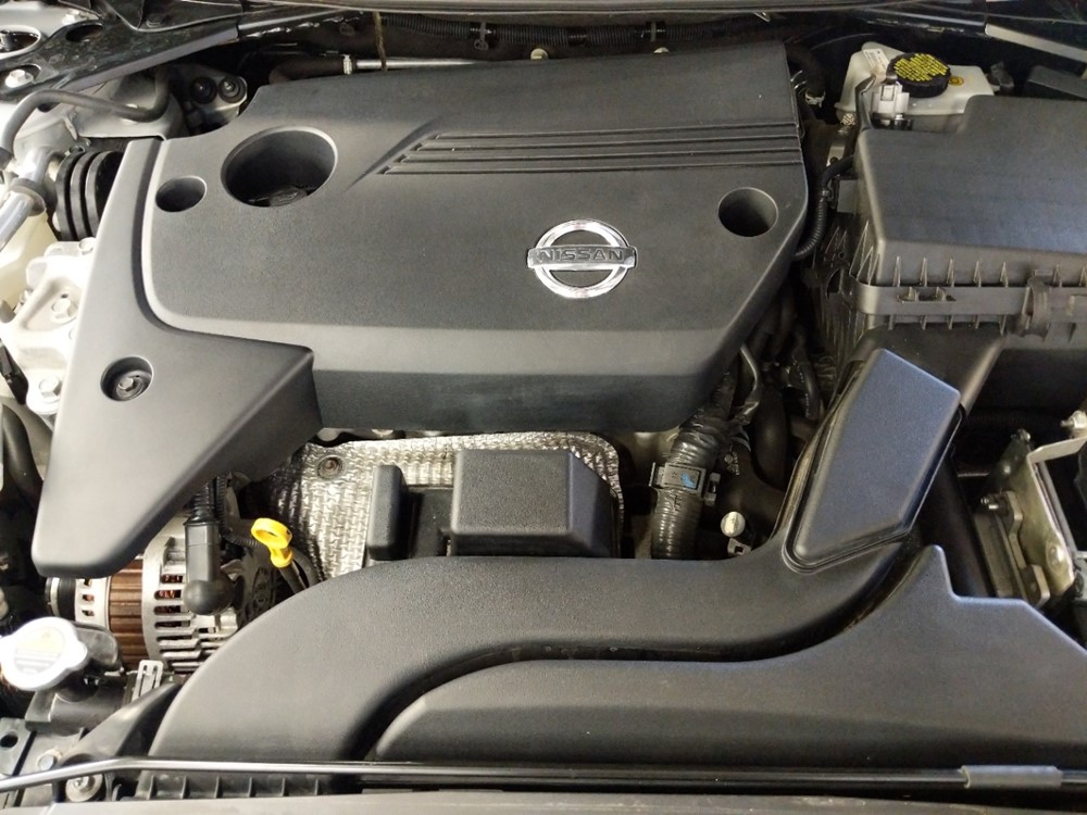 2015 Nissan Altima - Engine