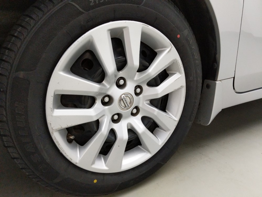 2015 Nissan Altima - Wheel