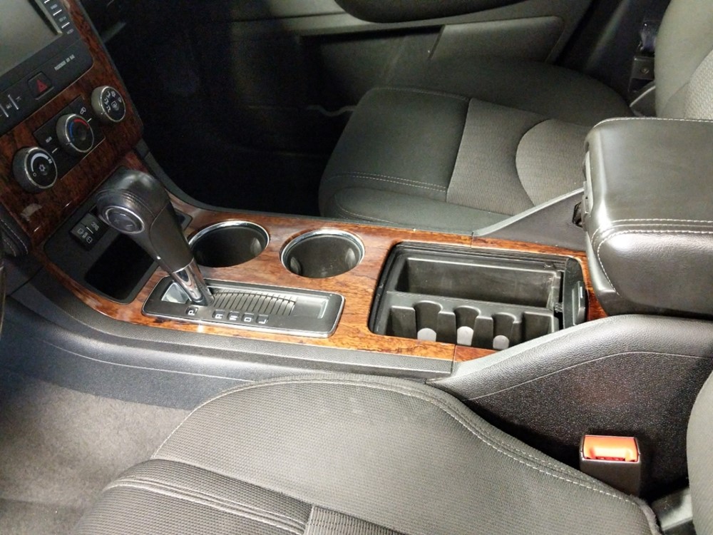 2013 Chevrolet Traverse - Center Console/Cup Holders