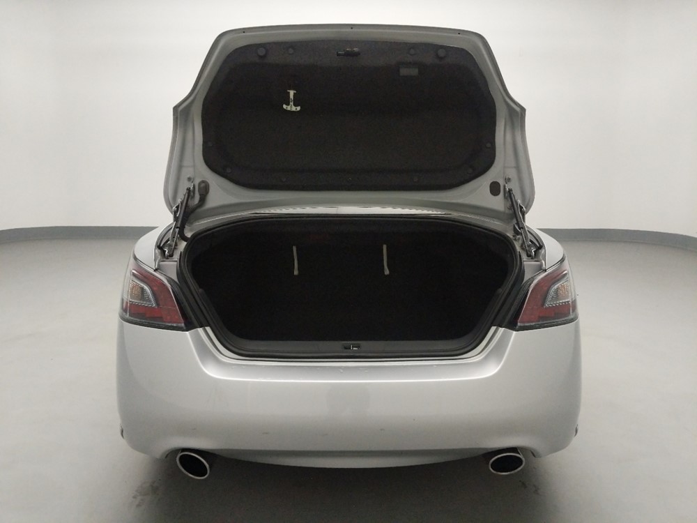 2014 Nissan Maxima - Trunk
