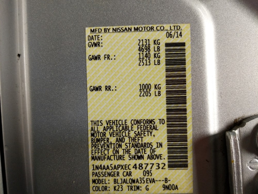 2014 Nissan Maxima - VIN Plate