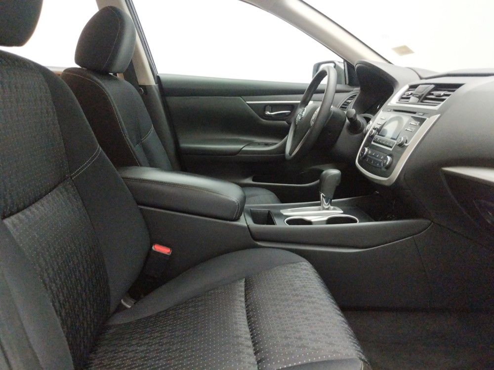 2016 Nissan Altima - Passenger Front Seat
