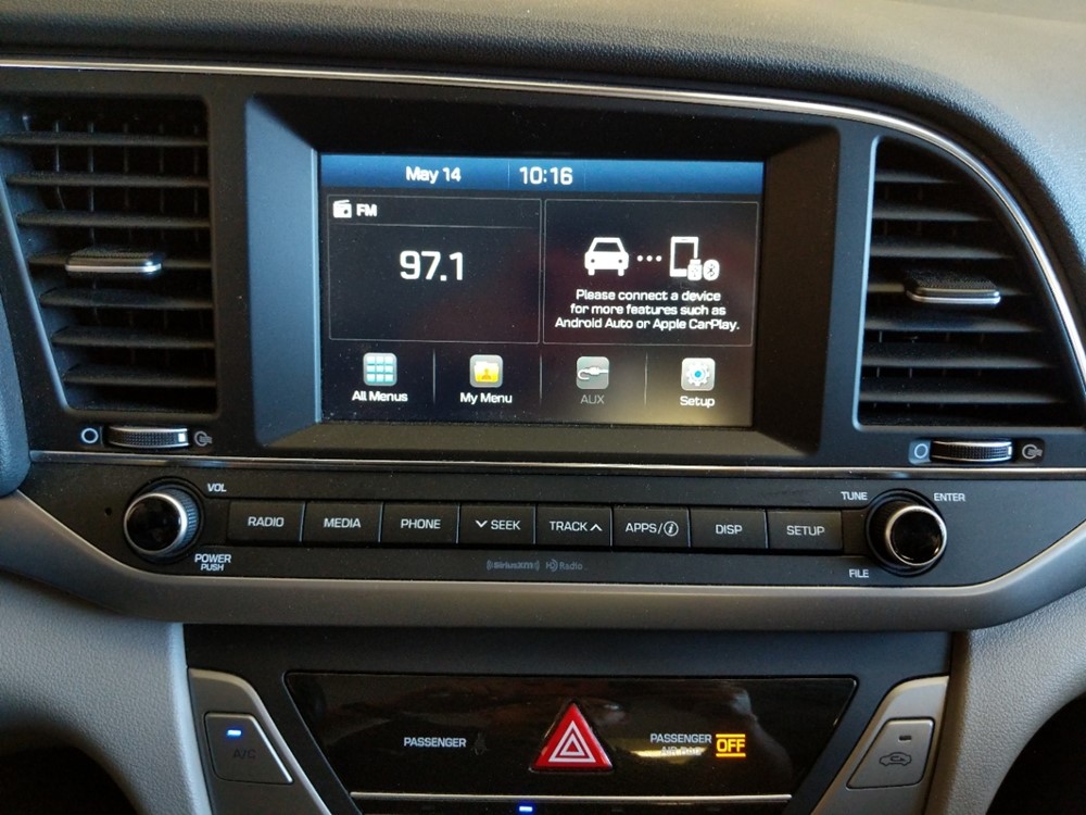 2018 Hyundai Elantra - Stereo Package