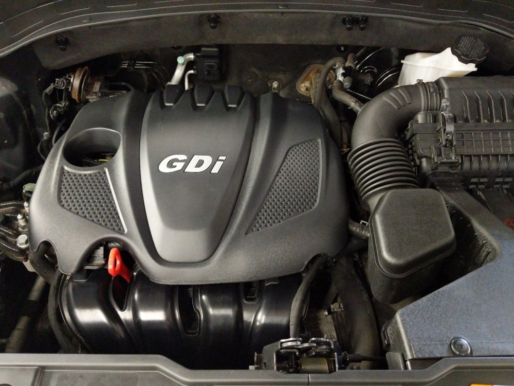 2014 Kia Sorento - Engine