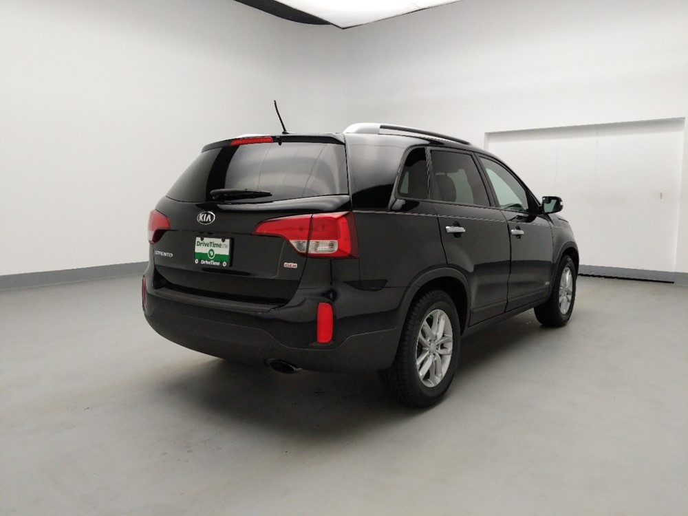 2014 Kia Sorento - Passenger Rear Bumper