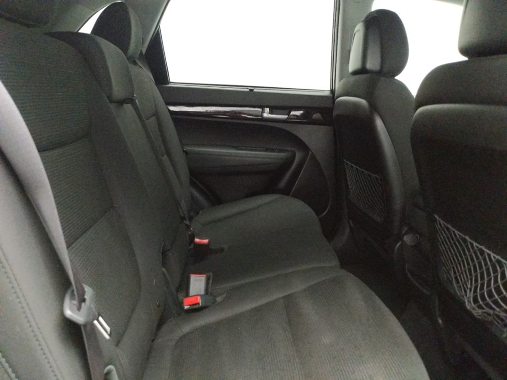 2014 Kia Sorento - Passenger Rear Seat
