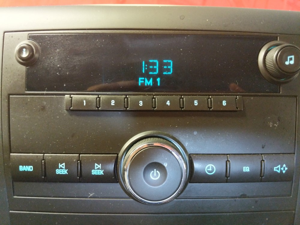 2013 Chevrolet Silverado 1500 - Stereo Package