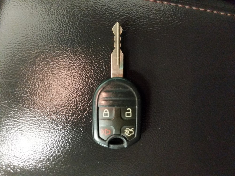2012 Ford Edge - Keys