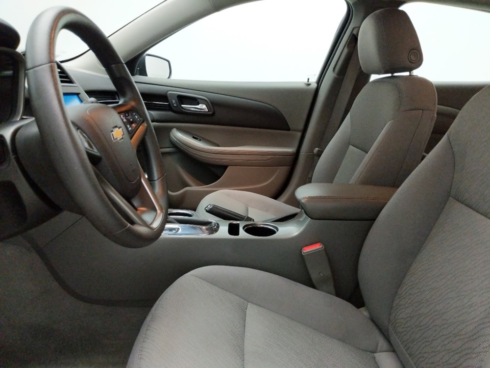 2016 Chevrolet Malibu - Driver Front Seat