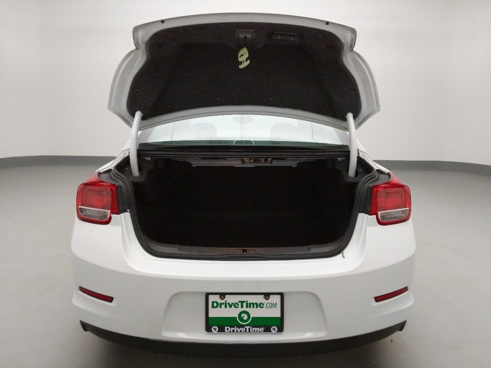 2016 Chevrolet Malibu - Trunk
