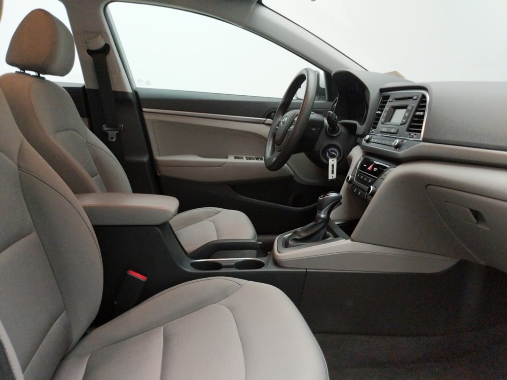 2017 Hyundai Elantra - Passenger Front Seat