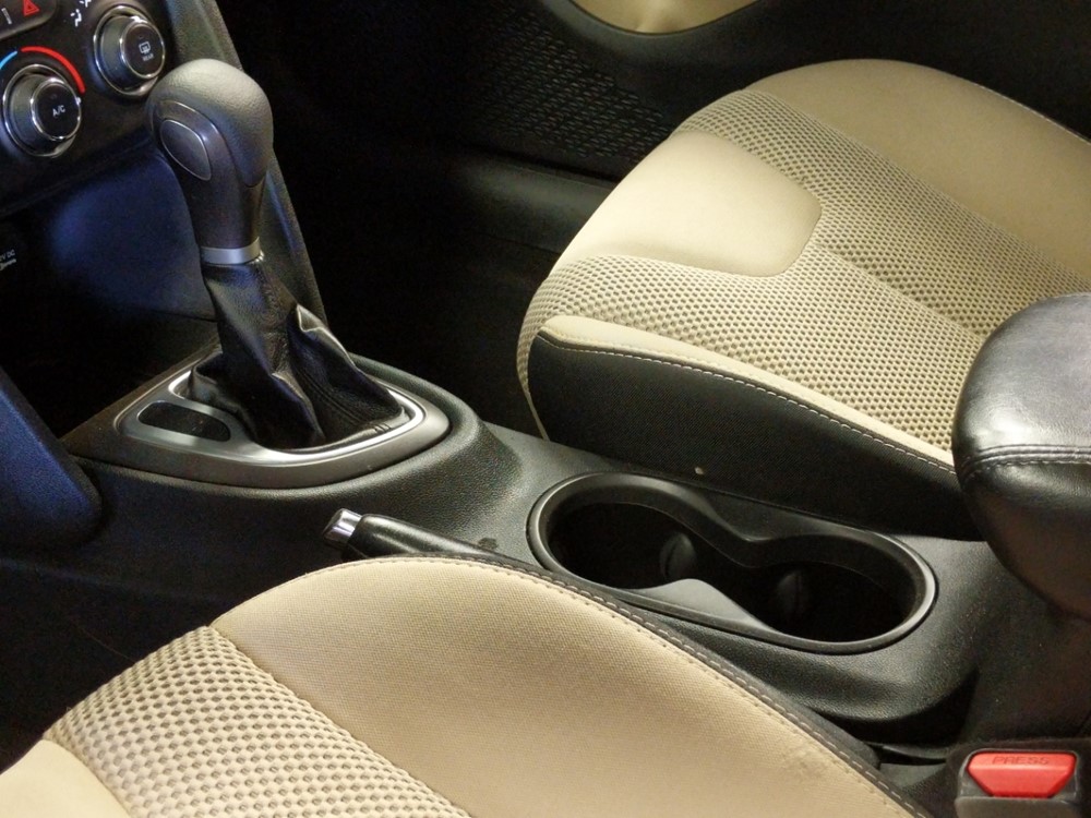 2016 Dodge Dart - Center Console/Cup Holders