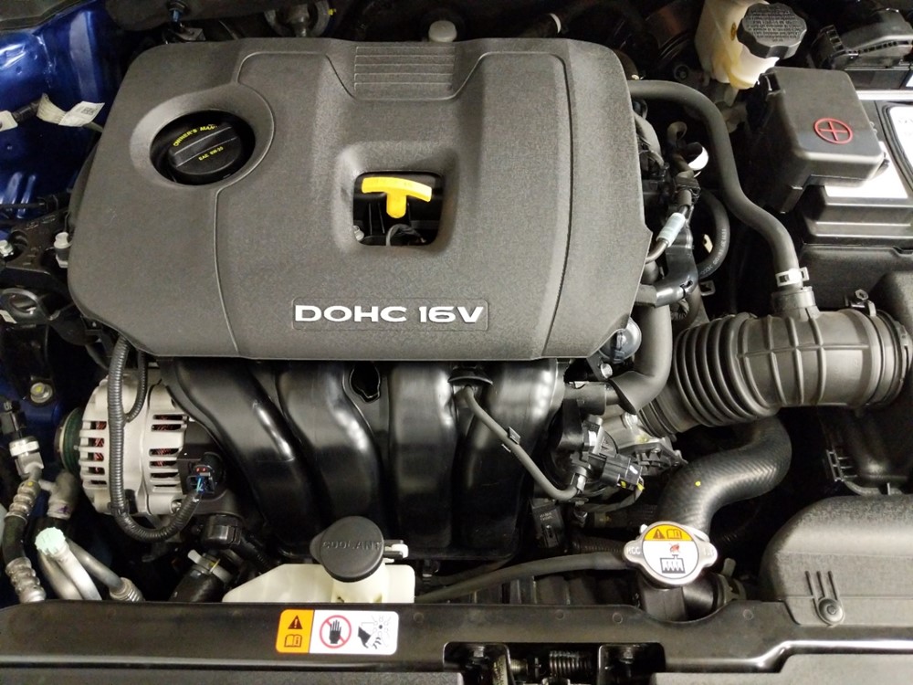 2017 Kia Forte - Engine